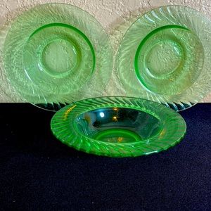 Vintage Green Depression Glass Scalloped Bowls ~ Set of 3